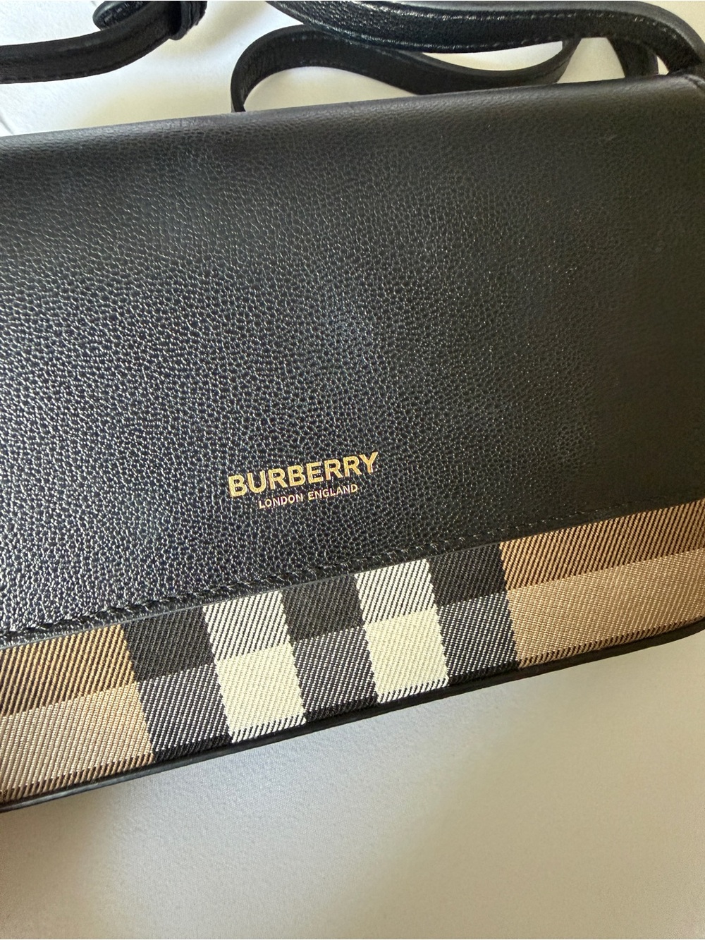 Burberry Black Leather & Nova Check Crossbody Shoulder Bag - Picture 2 of 6